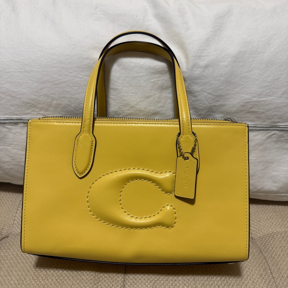 Coach Nina Small Tote - Picture 5 of 12